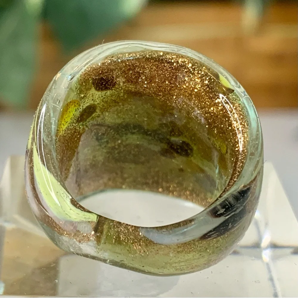 VTG Murano Style Art Glass Hand Blown Gold Foil Lampwork Confetti Dome Ring SZ 7